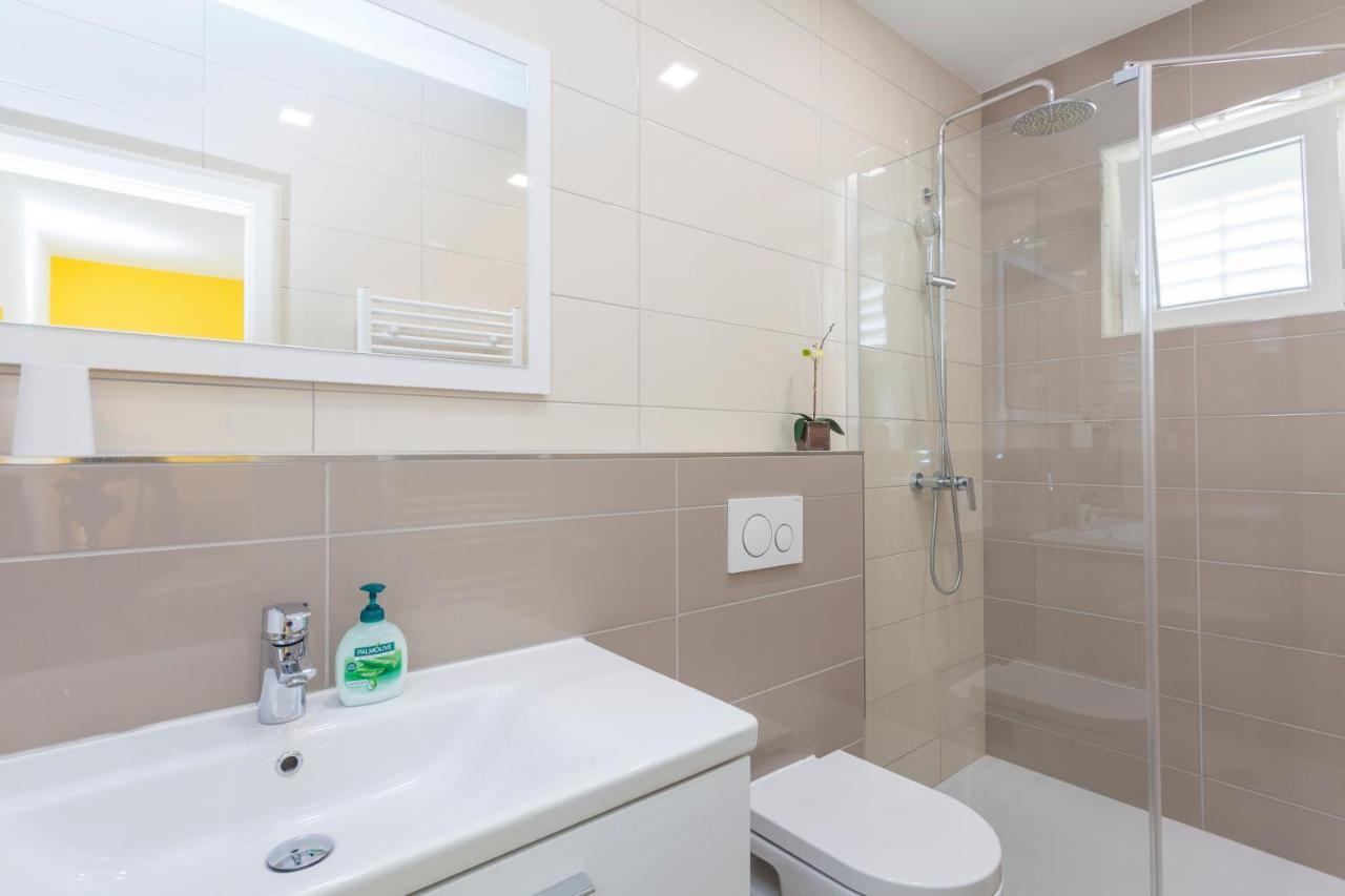 Apartments & Rooms Alagic Makarska Ngoại thất bức ảnh