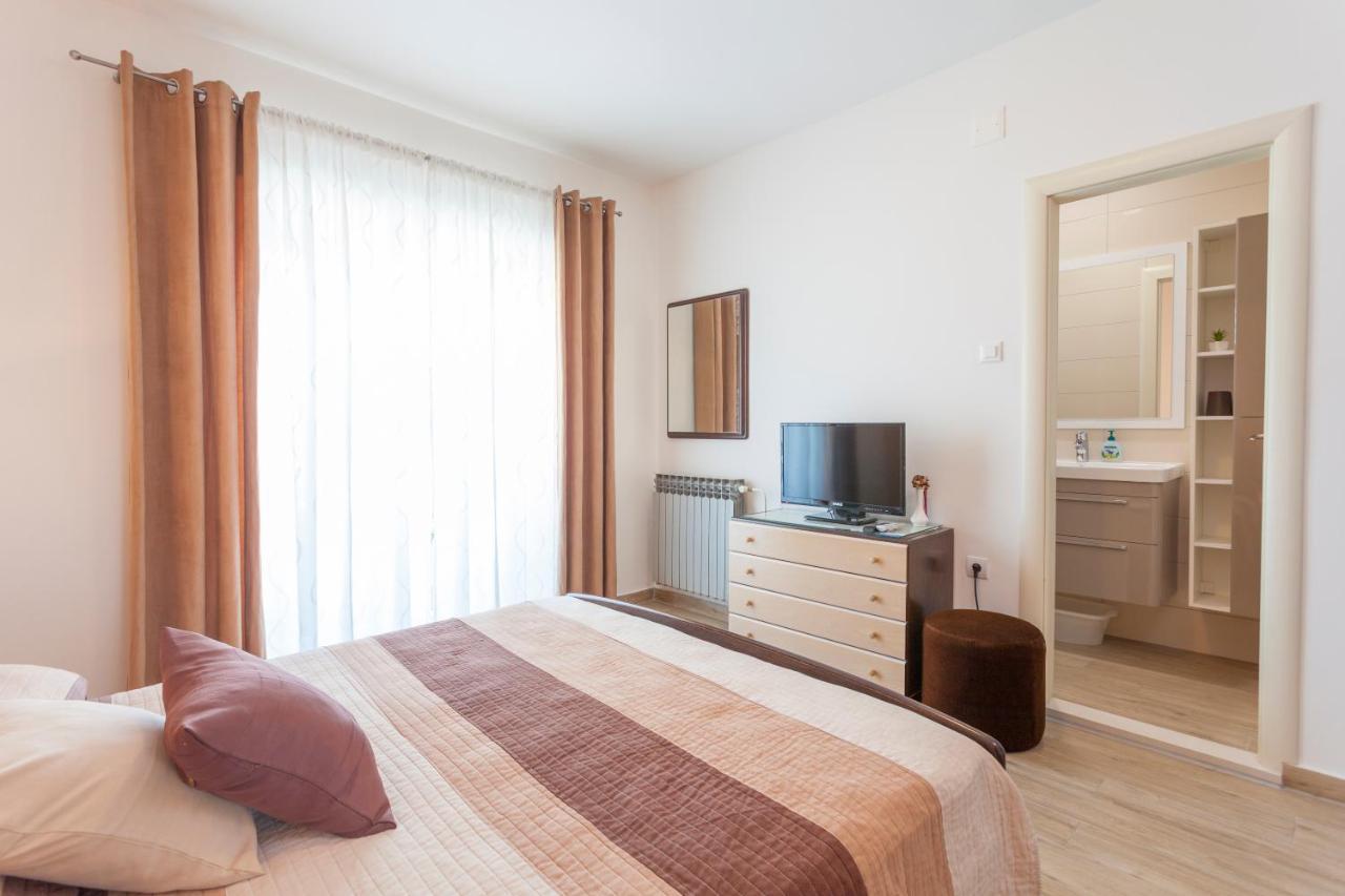 Apartments & Rooms Alagic Makarska Ngoại thất bức ảnh