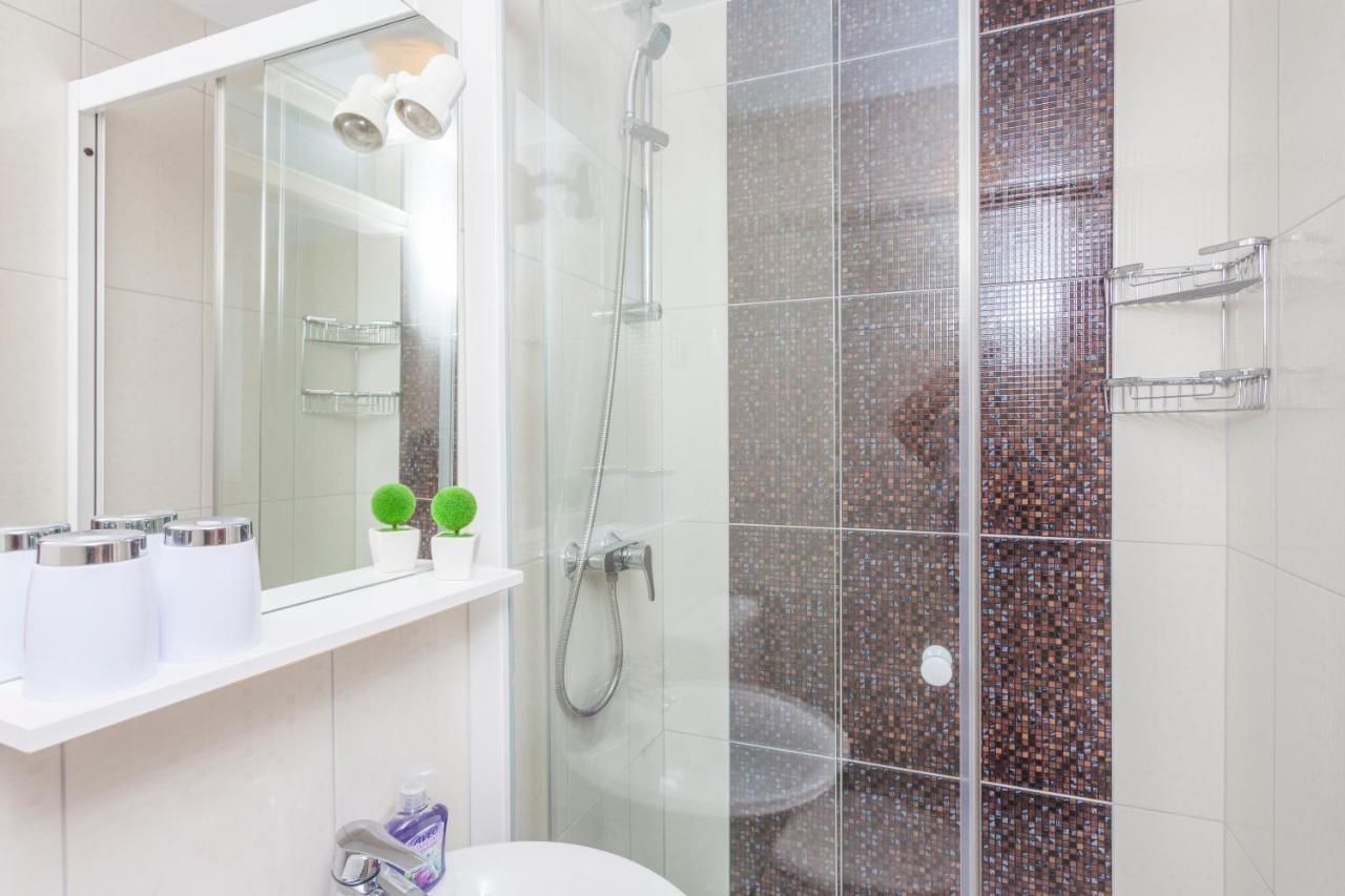 Apartments & Rooms Alagic Makarska Ngoại thất bức ảnh