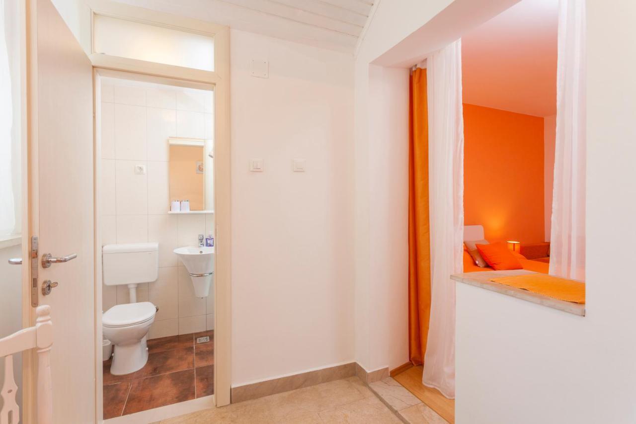 Apartments & Rooms Alagic Makarska Ngoại thất bức ảnh