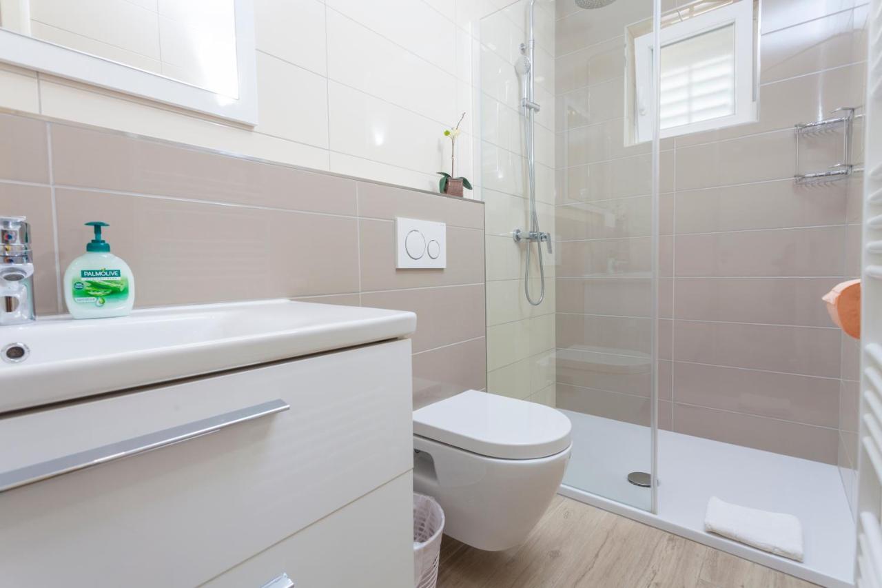 Apartments & Rooms Alagic Makarska Ngoại thất bức ảnh